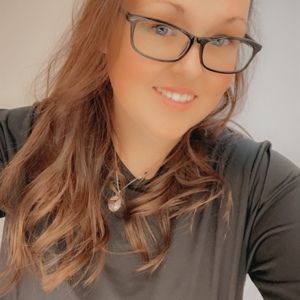 Meet your Posher, Posh